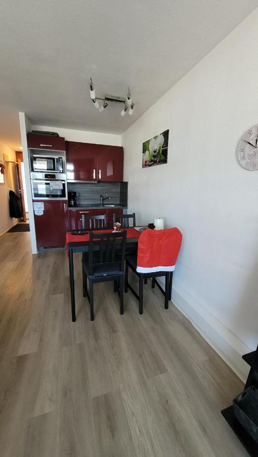 King Apartament 1 Mit Netflix Apartment ซังคท์แองเกลอมาร์ ภายนอก รูปภาพ